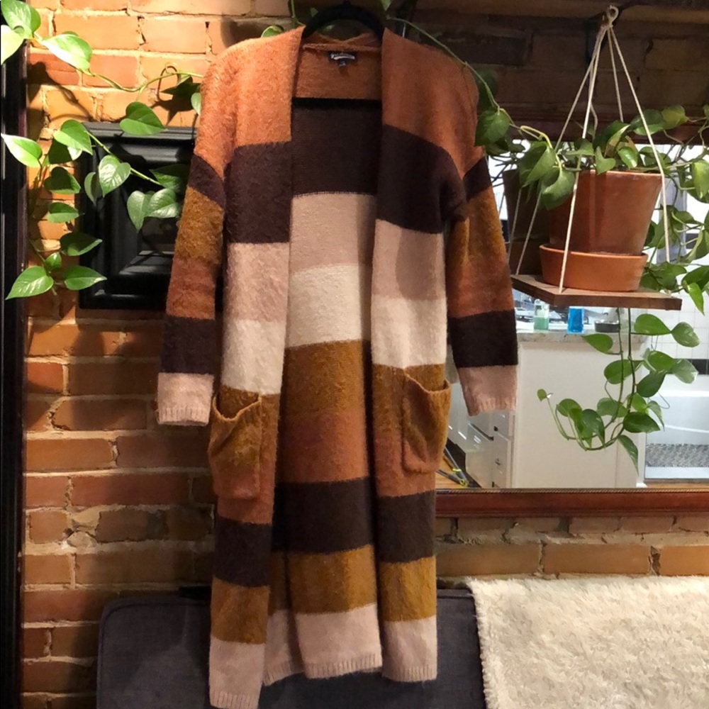 Multicolored duster